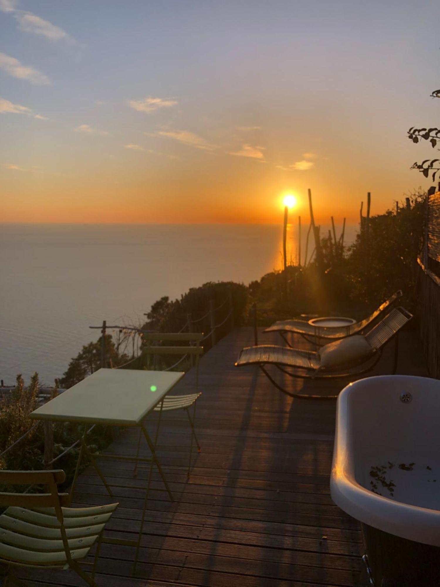 리오마기오레 Refuge Uwabio Organic Vineyard Cinqueterre 빌라 외부 사진